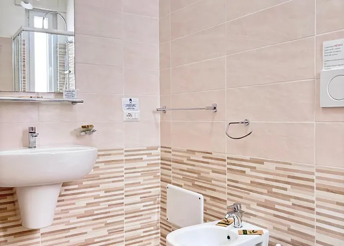 Faro Bianco - & 3* Gallipolli