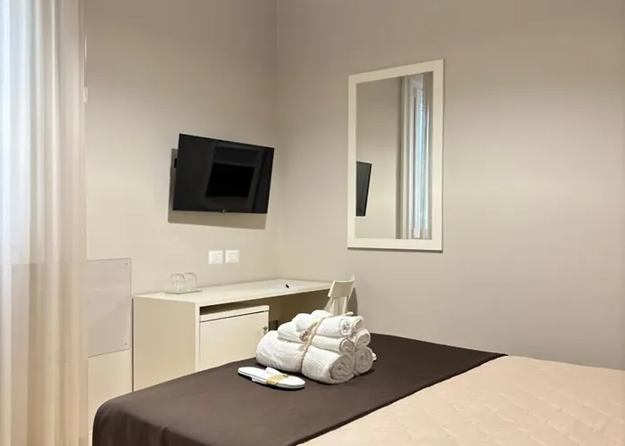 Pensionat Faro Bianco - & Gallipolli