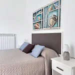 Faro Bianco - & Guest house 3*