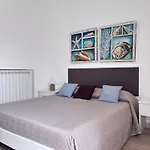 Guest house Faro Bianco - & 3*