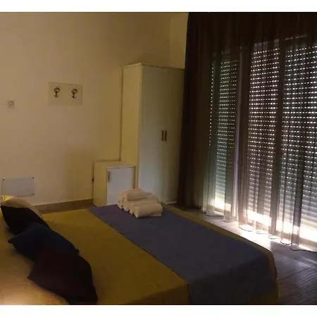 Pensionat Faro Bianco - &