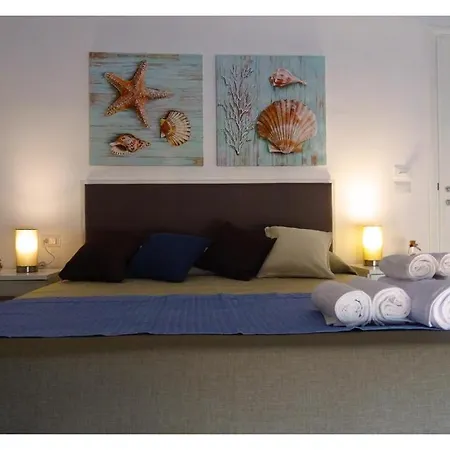 Faro Bianco - & بيت ضيافة غالّيبولي