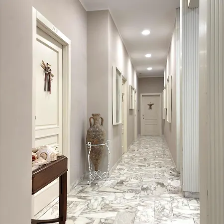 Guest house Faro Bianco - & 3*