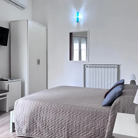 Faro Bianco - & 3* Gallipoli