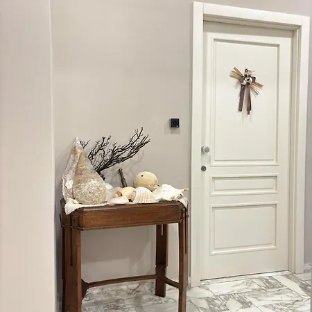 Guest house Faro Bianco - & 3*